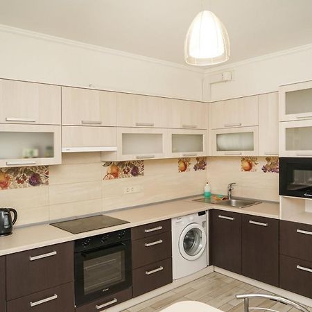 Kyiv Apartment On Chornovola 27 Luaran gambar