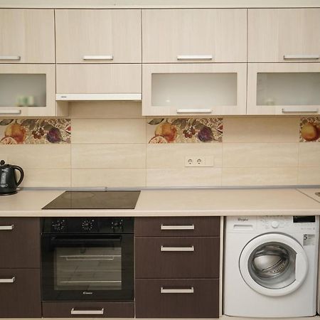 Kyiv Apartment On Chornovola 27 Luaran gambar